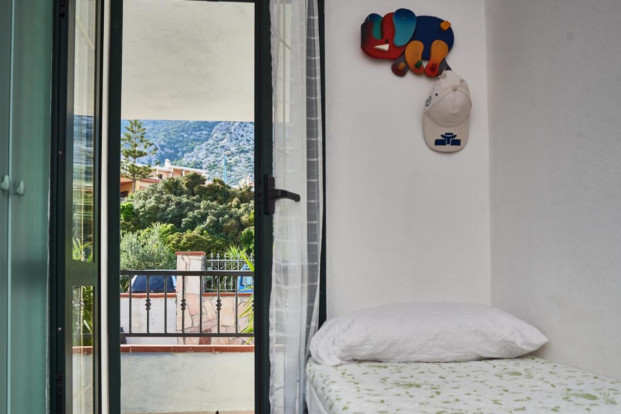 Villetta Vista Mare Кала Гононе Екстериор снимка